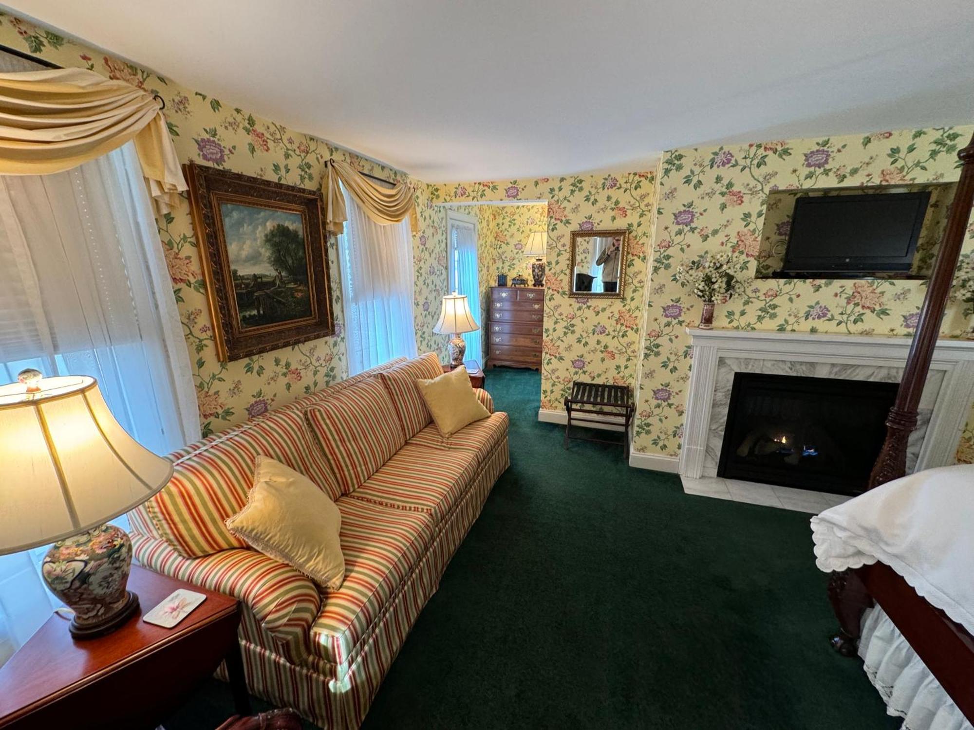 Antrim 1844 Hotell Taneytown Eksteriør bilde